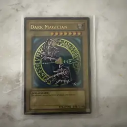 Yugioh Dark Magician SDY-006 Ultra Rare Original Print LP - Image 1