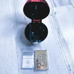 23K Gold Plated CHARIZARD Trading Card 1999 Burger King Pokemon Ball - Image 2
