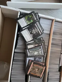 Huge Magic The Gathering Trading Card Collection Lot, Thousands Of Cards. - Image 2