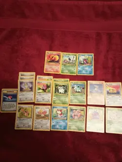 Pokémon TCG Jungle First Edition Mixed Lot - Image 10