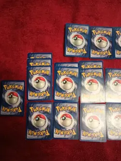 Pokémon TCG Jungle First Edition Mixed Lot - Image 7