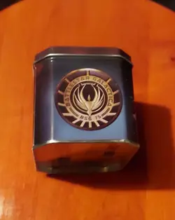 Battlestar Galactica CCG Collectible Card Game TIN - Image 8