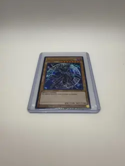 YUGIOH! DARK MAGICIAN LIMITED EDITION ULTRA RARE ALTERNATIVE ART (MVP1-EN054) - Image 3