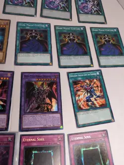 Dark Magician LOT YuGiOh Card Lot Of 21 YGLD LEDD LDK2 LC01 SBC1 SD6 Common Rare - Image 11