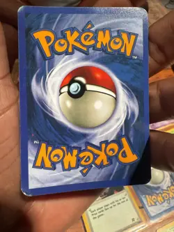 PokÃ©mon TCG Beedrill Card 17/102 Rare Unlimited Base Set - Image 2