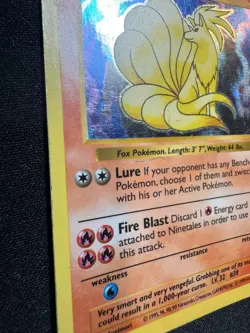 PokÃ©mon Ninetales TCG Base Set Holo Shadowless Rare Card 12/102 - Image 7