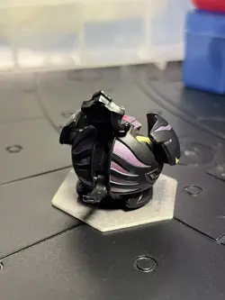 Bakugan Battle Brawlers B1 Darkus Tigrerra Open Core & Card - Image 4