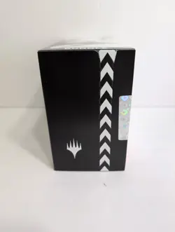 Magic: The Gathering Final Fantasy Bundle WOTC 9 Play Booster New/Sealed In Hand - Image 3