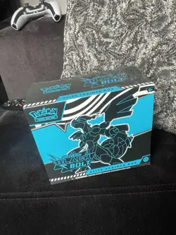 Pokemon TCG Black Bolt ETB Elite Trainer Box New Sealed In Hand ✅🚚 - Image 7