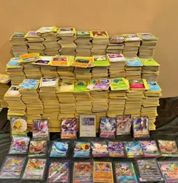pokemon cards lot bulk 200 - Image 1