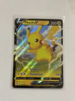 Pikachu V 086/264 Fusion Strike Ultra Rare Holo Pokemon TCG Card NM - Image 2