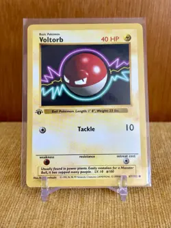 Pokémon TCG Voltorb Base Set, 1st Edition Common Card 67/102 - Image 3