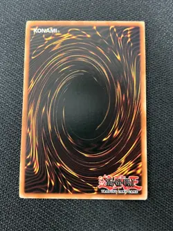 2005 Yu-Gi-Oh Dark Revelation 2 Dark Magic Attack DR2-EN208 Rare NM AA 92624 - Image 2