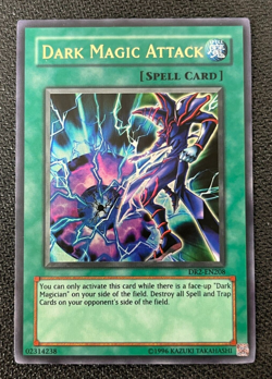 2005 Yu-Gi-Oh Dark Revelation 2 Dark Magic Attack DR2-EN208 Rare NM AA 92624 - Image 4