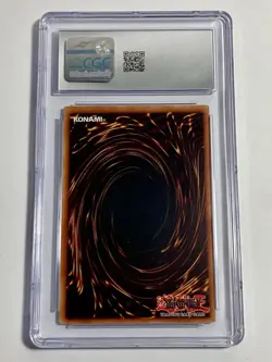 YuGiOh 2002 Blue-Eyes White Dragon LOB-001 1st Edition English CGC 8 WAVY Print - Image 2