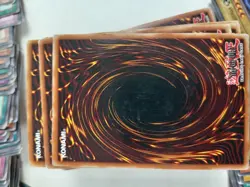 Large Bundle of 500+ Authentic Yu-Gi-Oh! Trading Cards Mixed Types - Image 9