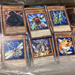Unsorted YU-GI-OH! TCG and CCG Trading Cards Bundle (2000 Plus Cards) - Image 10