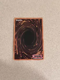 Yu-Gi-Oh! Raigeki RA03-EN083 Platinum Secret Rare - Image 3