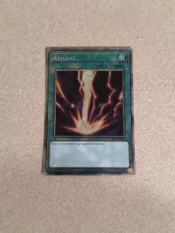 Yu-Gi-Oh! Raigeki RA03-EN083 Platinum Secret Rare - Image 5