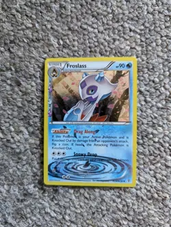 Froslass RC8/RC32 Holo XY Generations Radiant Collection Pokemon Card Foil - Image 1
