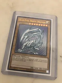 Yugioh Blue-Eyes White Dragon OP28-EN001 OTS Tournament Pack 28 Unlimited - Image 1