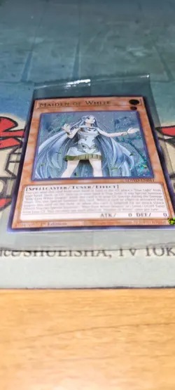 ERROR Yu-Gi-Oh Maiden of White SR Prismatic Misprint SDWD-EN043 - Image 2