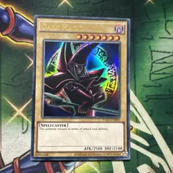 Yugioh! Dark Magician YGLD-ENB02 Ultra Rare Unlimited NM - Image 3