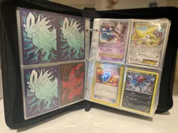 Pokémon Ultraball 400-Card Zipper Binder – Water-Resistant, 3-Ring, Double-Sided - Image 3