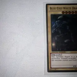 Blue-Eyes White Dragon GLD5-EN001 Ghost Rare Near Mint Yugioh  - Image 7