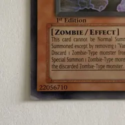 Yu-Gi-Oh! VAMPIRE GENESIS SD2-EN001 Ultra Rare 1st Edition Zombie Madness MP - Image 5
