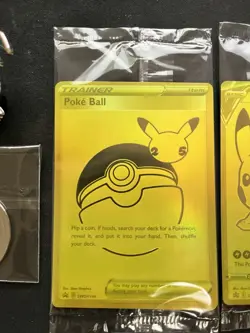 Pokémon Celebrations Gold Pikachu V/Gold Poke Ball/Pin/Coin NM - Image 4