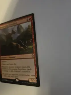Rampaging Ferocidon Ixalan Regular - Image 2