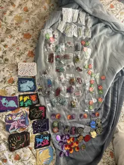 Pokemon TCG Playing Dice, Damage Counters, Pins & Coins And Dividers - Image 17