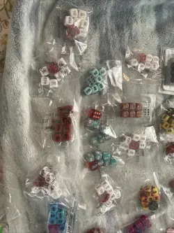 Pokemon TCG Playing Dice, Damage Counters, Pins & Coins And Dividers - Image 3