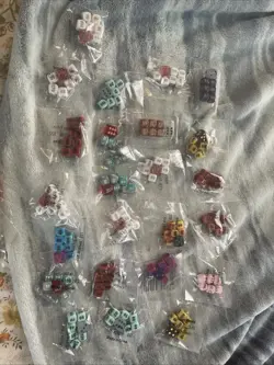 Pokemon TCG Playing Dice, Damage Counters, Pins & Coins And Dividers - Image 7