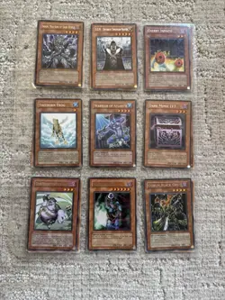 Yugioh 10 Card Lots! Holo Cards, Blue Eyes, Dark Magician, and more! - Image 17