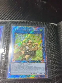 Yu-Gi-Oh! Wynn the Wind Charmer, Verdant RA03-EN045 Platinum Secret Rare 1st NM - Image 1