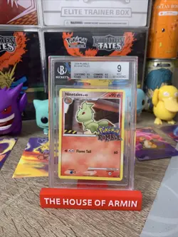 BGS 9 Not PSA Ninetales 3/16 POKEMON RUMBLE 2009 Holo Card - Image 2