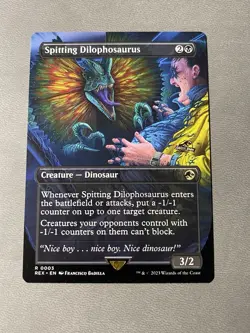 Spitting Dilophosaurus [BORDERLESS] Universes Beyond: Jurassic World (MTG) | NM - Image 1