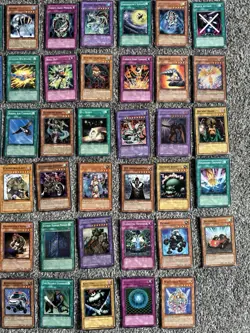 yugioh   130 card  bundle - Image 4