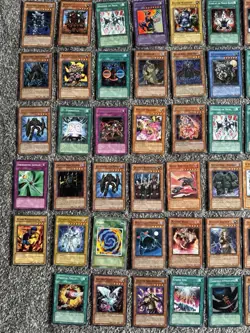 yugioh   130 card  bundle - Image 5