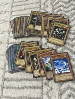 1,975+ Yu-gi-oh Cards. Hundreds of 1st Edition, Tons Of shiny Cards, Rare, 1996 - Image 8