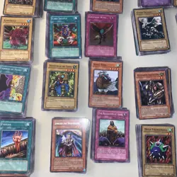 Lot of Yu-Gi-Oh! Cards 550+ 3 Konami Kazuki Takahashi Tins 1996 - Image 9