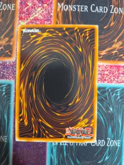 Yu-Gi-Oh! Blue-Eyes White Dragon LC01-EN004 Ultra Rare Limited LP - Image 3