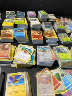 HUGE LOT 15 pounds Pokemon cards common card 2022-2023 nice mix great condition - Image 8