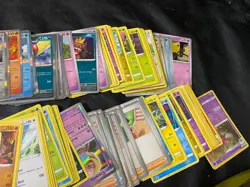 HUGE LOT 2200+ Pokemon bulk card TCG 2020-2024 - over 8 pounds of common cards - Image 6