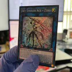 Sky Striker Ace = ZERO DUAD-EN049 Secret Rare 1st Edition Yu-Gi-Oh! (NM+) - Image 1