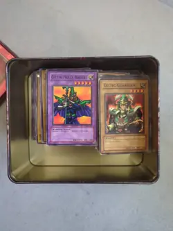 Yu-gi-oh Trading Card Lot. Tin box. unpicked - Image 7