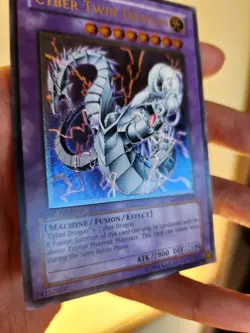 Yugioh! Cyber Twin Dragon CRV-EN035 Ultimate Rare 1st Edition NM/Mint - Image 2