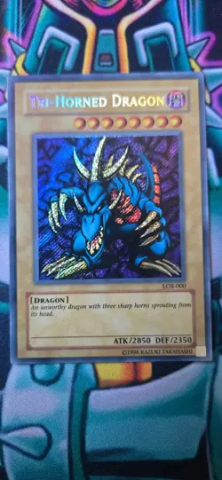 Tri-Horned Dragon LOB-000 unlimited NM - Image 2